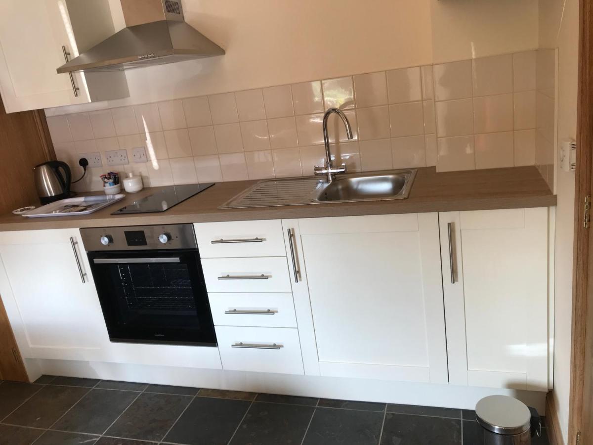 Nuneaton - Cottage - Sleeps 2 - Parking - Garden Exteriör bild