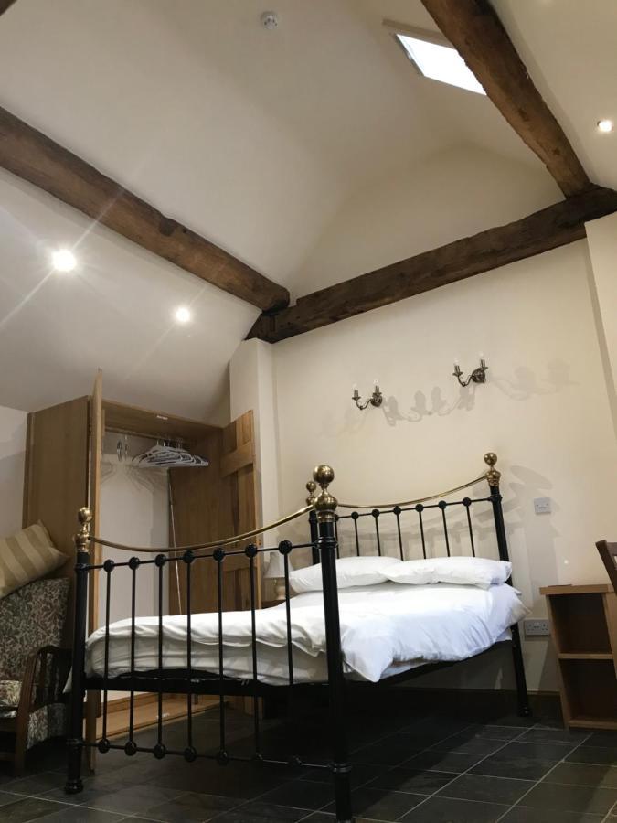 Nuneaton - Cottage - Sleeps 2 - Parking - Garden Exteriör bild